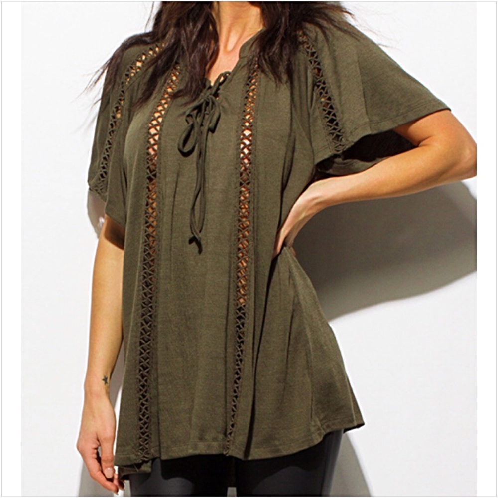 Boho Crochet Trim Butterfly Sleeve Tunic Top SM - Picture 2 of 6